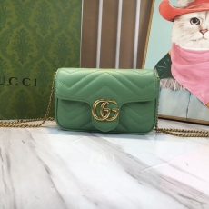 Gucci Satchel Bags